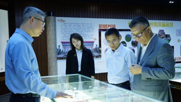 上海交通大学李杰教授莅临新永利官网开展品牌建设调研交流