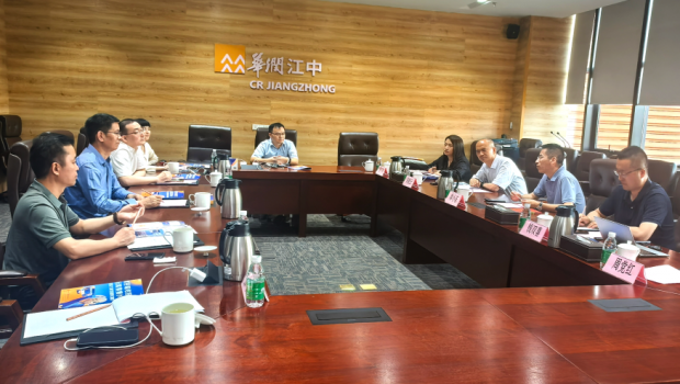 公司党委书记、董事长单小东赴华润江中开展学习交流活动