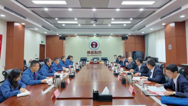 中国建设银行甘肃省分行党委书记徐宏一行莅临新永利官网调研交流